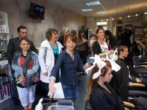 Ici, au salon Hair du Temps, rue Grande, à Argenton.