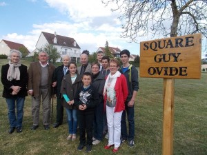 Lors de l'inauguration officielle du square Guy Ovide.